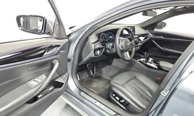 BMW 5-Series 2019, 38784 км, за 22139.73 USD - фото 10