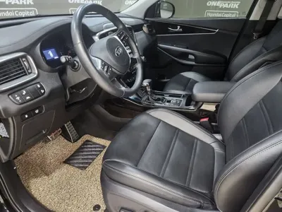 Kia Sorento 2019, 95638 км, за 11832.37 USD