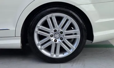 Mercedes-Benz C-Class 2008, 98850 км, за 4225.44 USD