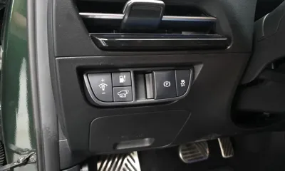 Kia EV6 2023, 49909 км, за 23181.6 USD - фото 27