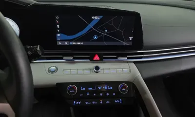 Hyundai Avante 2021, 71430 км, за 65046.9 USD - фото 14