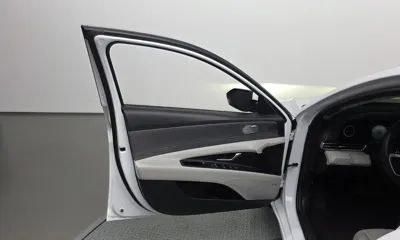 Hyundai Avante 2021, 71430 км, за 65046.9 USD - фото 24