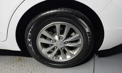 Hyundai Avante 2020, 37152 км, за 8465.19 USD - фото 21