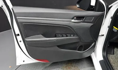 Hyundai Avante 2020, 37152 км, за 8465.19 USD - фото 24