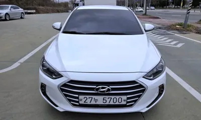 Hyundai Avante · 2018 год