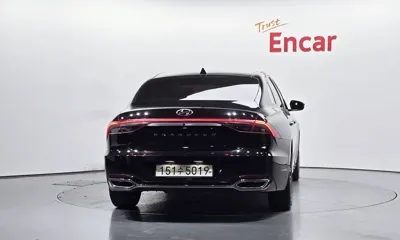 Hyundai Grandeur 2021, 104709 км, за 8861.76 USD