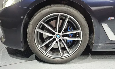BMW 5-Series 2022, 47825 км, за 23908.81 USD