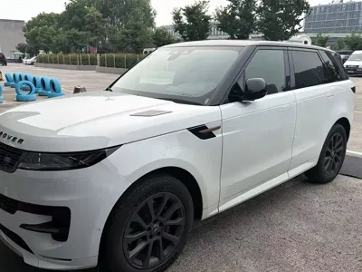 Land Rover Sport · 2024 год