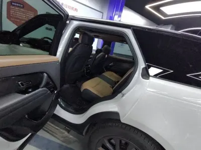 Land Rover Sport 2024, 58000 км, за 83135.53 USD