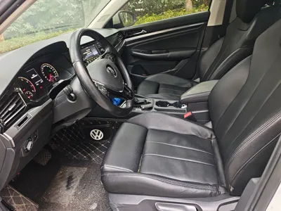 Volkswagen Bora 2020, 64100 км, за 10621 USD - фото 16