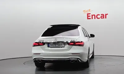 Mercedes-Benz E-Class 2021, 88677 км, за 34616.38 USD