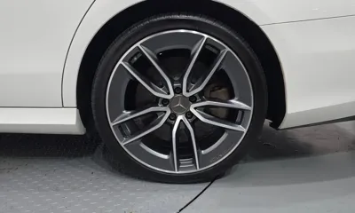 Mercedes-Benz E-Class 2021, 88677 км, за 34616.38 USD