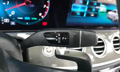 Mercedes-Benz E-Class 2021, 88677 км, за 34616.38 USD - фото 9