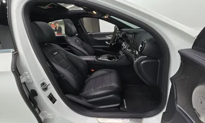 Mercedes-Benz E-Class 2021, 88677 км, за 34616.38 USD - фото 11