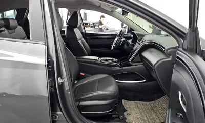 Hyundai Tucson 2023, 48434 км, за 16148.09 USD - фото 11