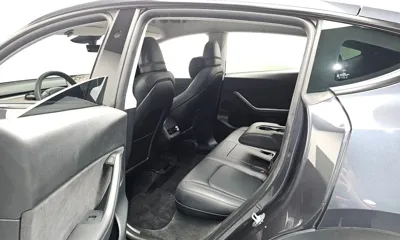 Tesla Model Y 2024, 55380 км, за 25981.63 USD - фото 12
