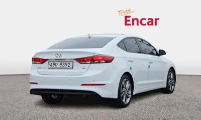 Hyundai Avante 2017, 123673 км, за 6937.56 USD