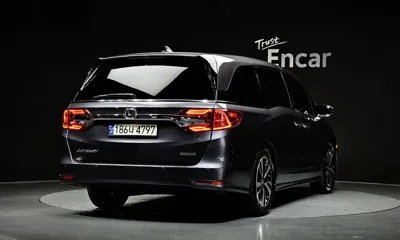 Honda Odyssey 2018, 153535 км, за 11166.17 USD