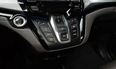 Honda Odyssey 2018, 153535 км, за 11166.17 USD - фото 9