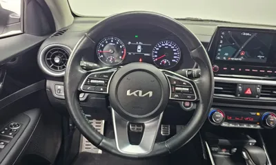 Kia K3 2023, 66899 км, за 50641.38 USD - фото 13