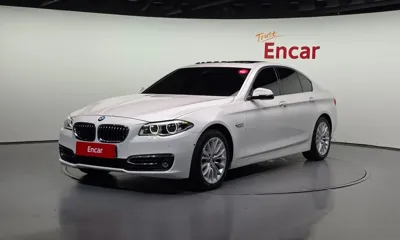 BMW 5-Series · 2016 год