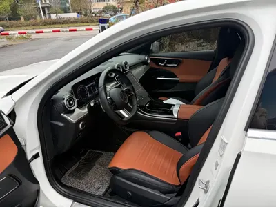 Mercedes-Benz C-Class 2023, 29000 км, за 20894.24 USD - фото 8