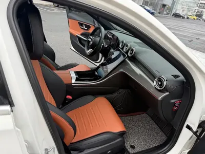 Mercedes-Benz C-Class 2023, 29000 км, за 20894.24 USD - фото 13