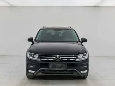Volkswagen Tiguan L 2021, 54000 км, за 12273.63 USD
