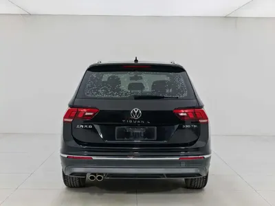 Volkswagen Tiguan L 2021, 54000 км, за 12273.63 USD