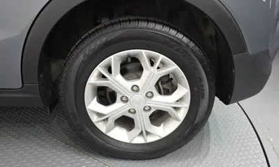 KG_Mobility_Ssangyong TIBOLI 2021, 34710 км, за 7995.84 USD