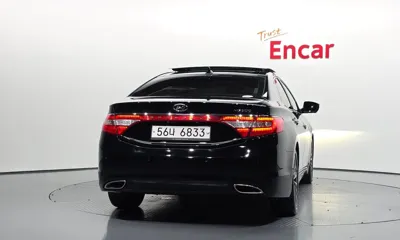 Hyundai Grandeur 2013, 122445 км, за 4234.53 USD