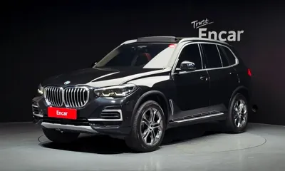 BMW X5 · 2022 год