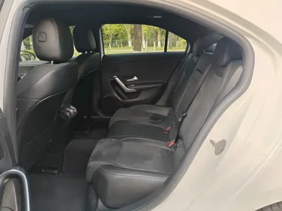 Mercedes-Benz A-Class 2019, 40000 км, за 11741.97 USD - фото 6