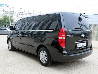 Hyundai Starex 2016, 120800 км, за 6049.97 USD