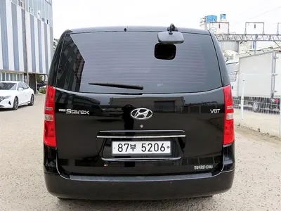 Hyundai Starex 2016, 120800 км, за 6049.97 USD