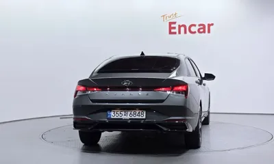 Hyundai Avante 2023, 35947 км, за 14535.97 USD