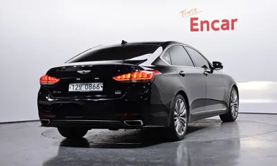 Hyundai Genesis 2016, 69754 км, за 11567.96 USD