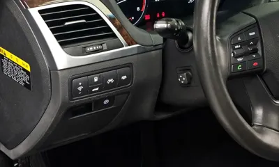 Hyundai Genesis 2016, 69754 км, за 11567.96 USD - фото 16