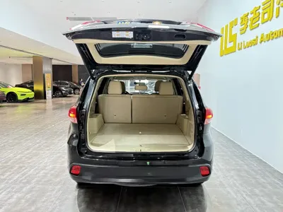 Toyota Highlander 2020, 77000 км, за 14979.11 USD - фото 29