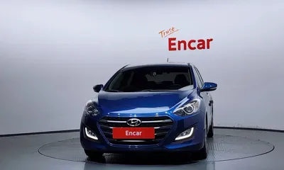 Hyundai i30 2016, 85232 км, за 3931.99 USD
