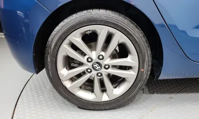 Hyundai i30 2016, 85232 км, за 3931.99 USD