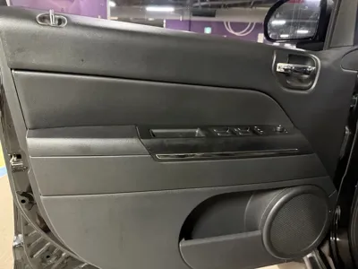 Jeep Compass 2013, 113292 км, за 3900.06 USD - фото 19