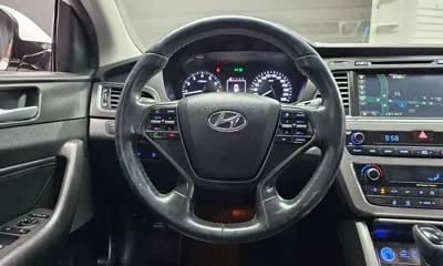 Hyundai Sonata 2015, 127073 км, за 6408.99 USD - фото 13