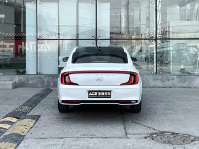 Hyundai Mistra 2022, 49000 км, за 10859.12 USD