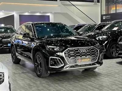 Audi Q5L 2023, 74000 км, за 26531.13 USD