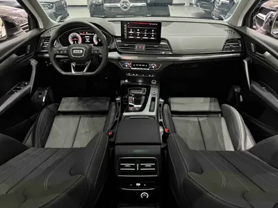 Audi Q5L 2023, 74000 км, за 26531.13 USD - фото 11