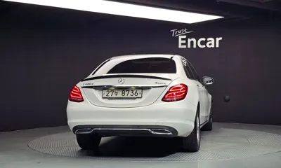 Mercedes-Benz C-Class 2017, 169633 км, за 10011.05 USD - фото 4