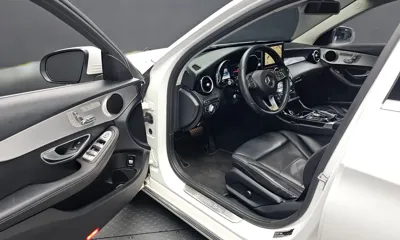 Mercedes-Benz C-Class 2017, 169633 км, за 10011.05 USD - фото 10