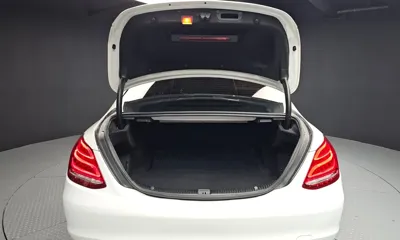 Mercedes-Benz C-Class 2017, 169633 км, за 10011.05 USD - фото 20