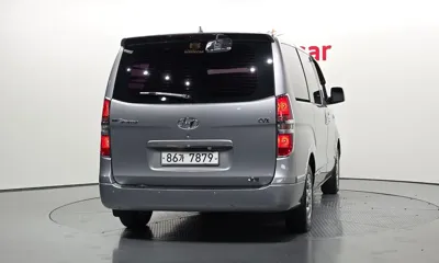 Hyundai Starex 2013, 101038 км, за 6498.62 USD